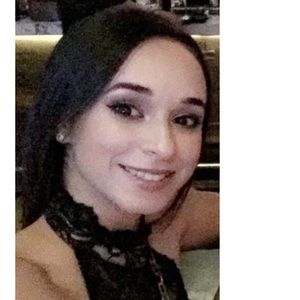 Meet your Posher, Amie